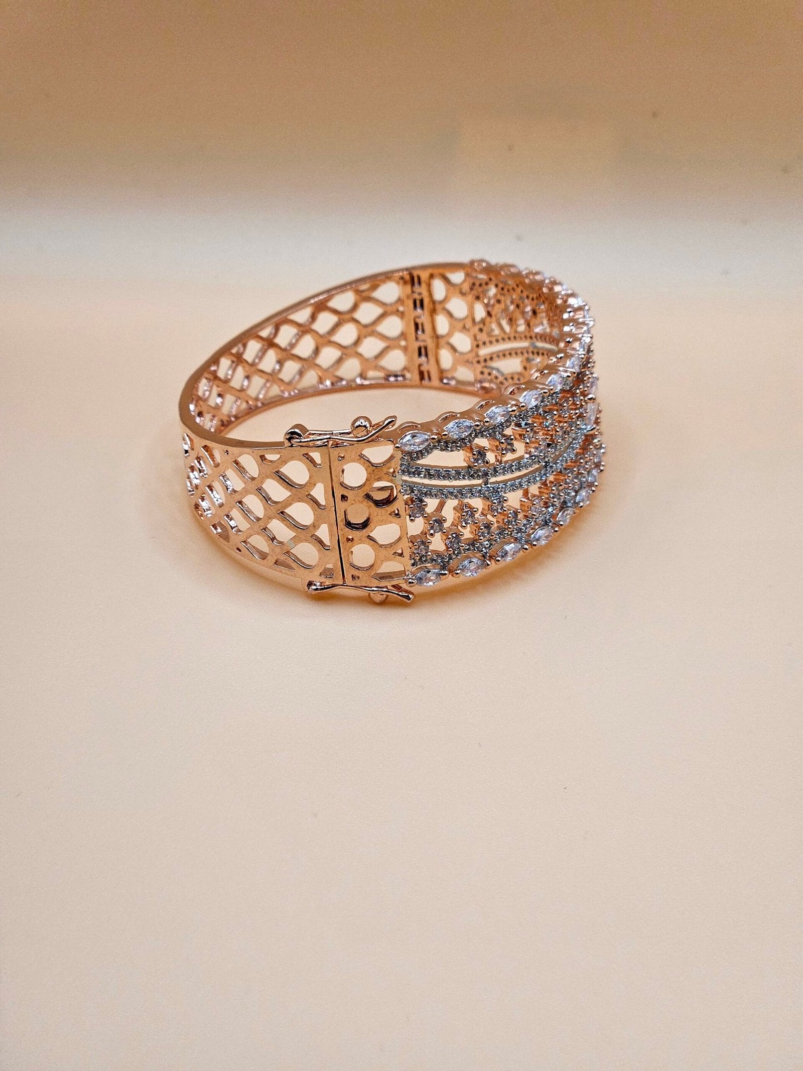Inayat - Rose Gold image