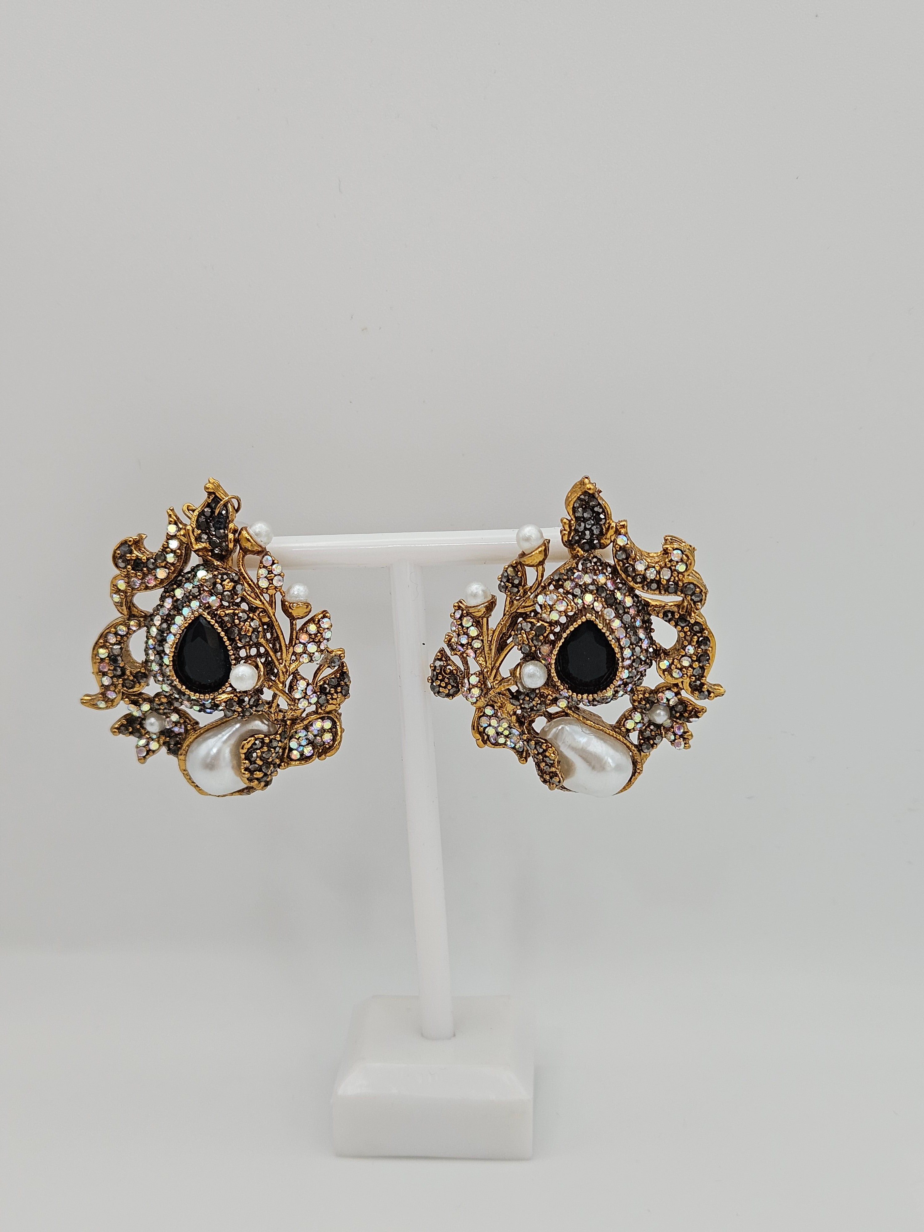 Nebula Studs