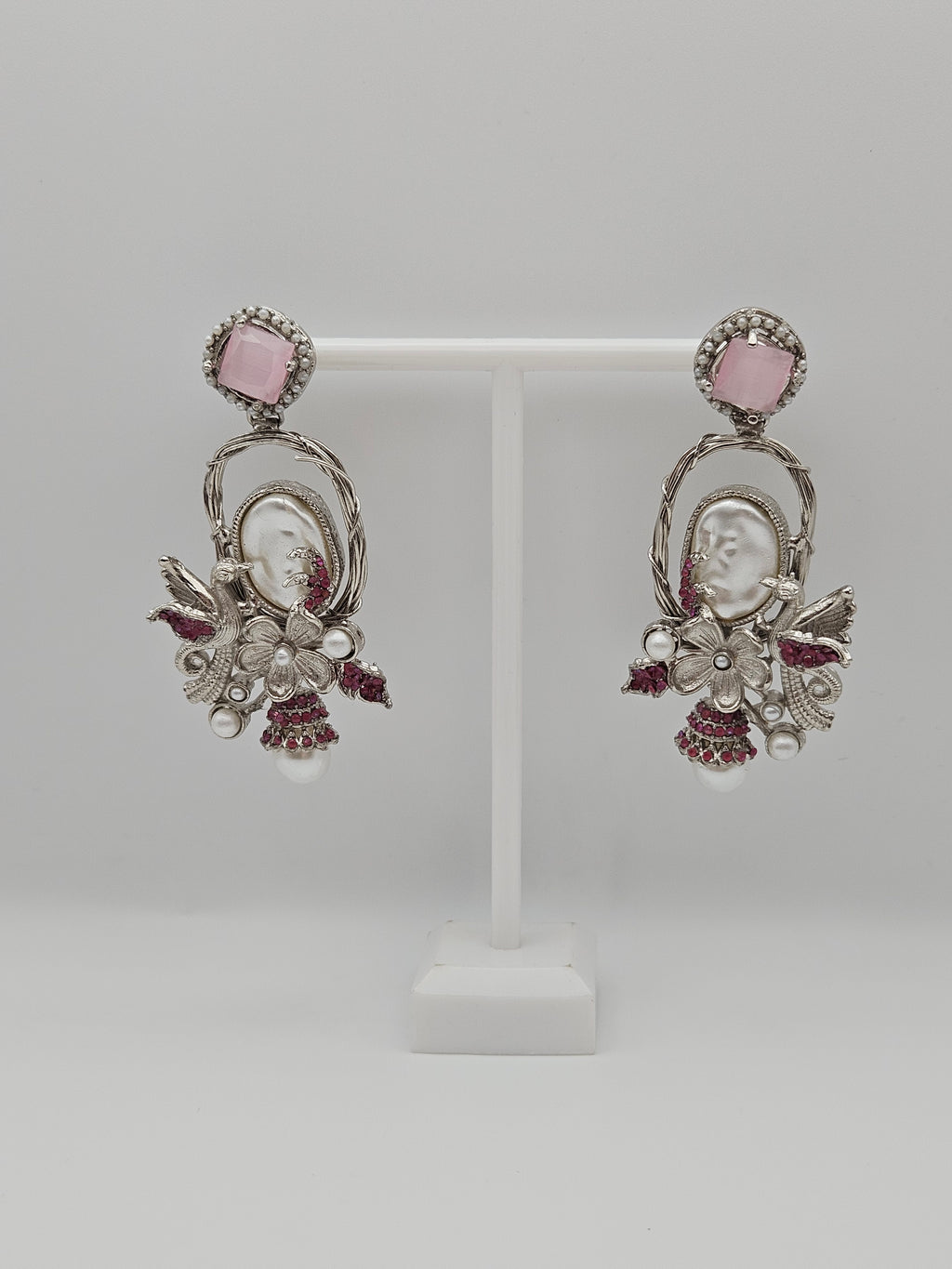 Petal & pearl